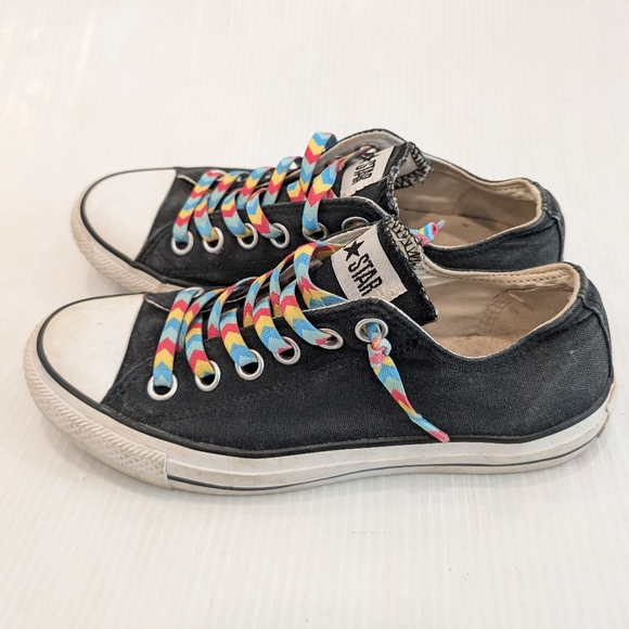 CONVERSE black canvas low top no tie sneakers size 8 - Picture 2 of 11